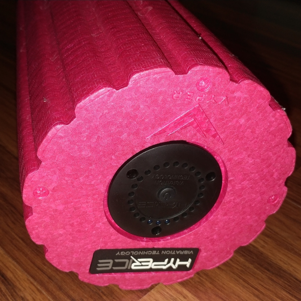Hyperice firm foam roller with 3 vibe levels, NWOT